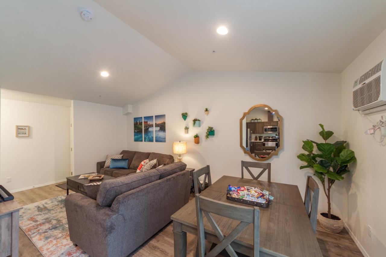 Modern And Stylish King Bed Wifi Free Parking Διαμέρισμα Spokane Valley Εξωτερικό φωτογραφία