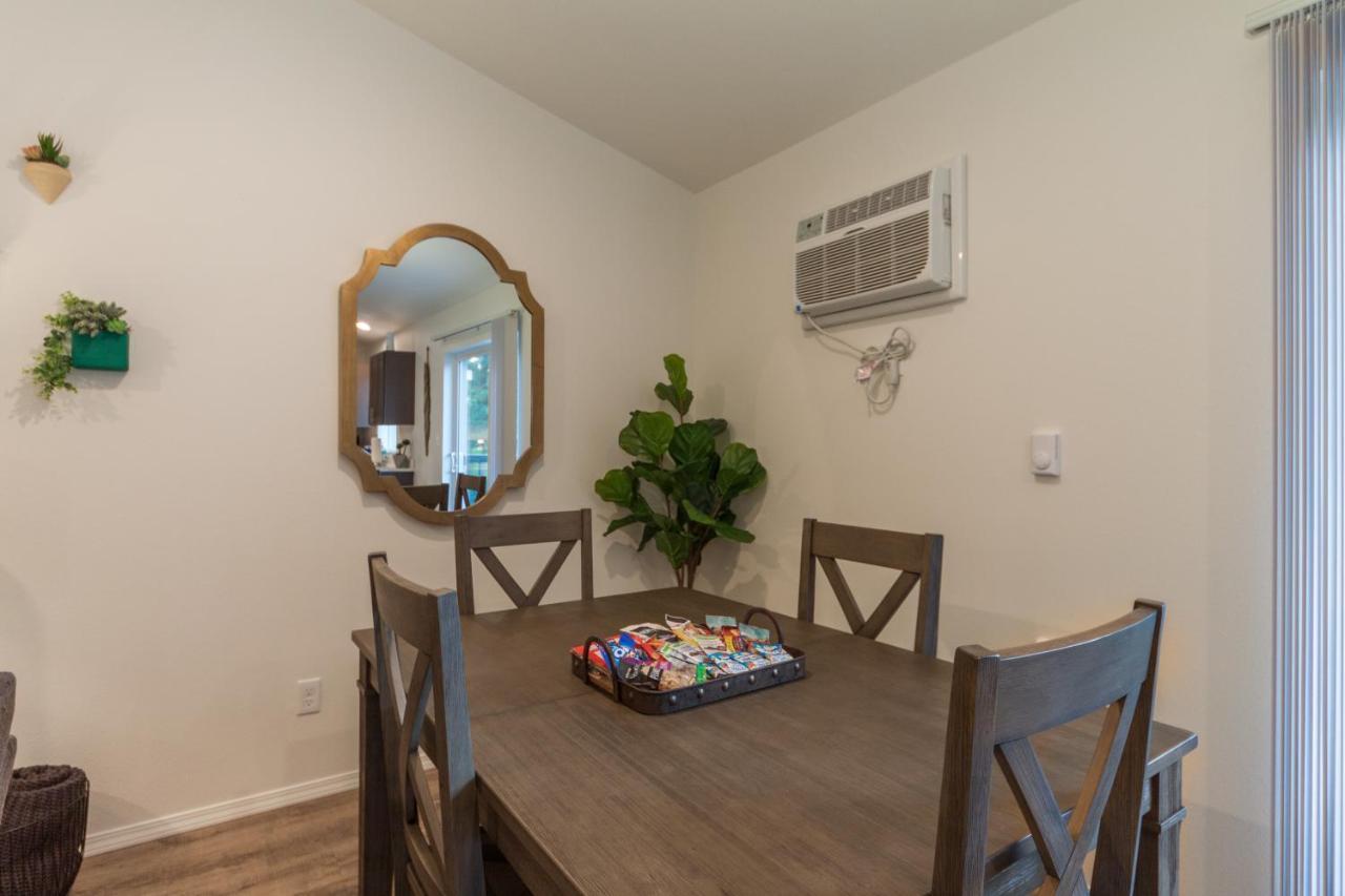 Modern And Stylish King Bed Wifi Free Parking Διαμέρισμα Spokane Valley Εξωτερικό φωτογραφία