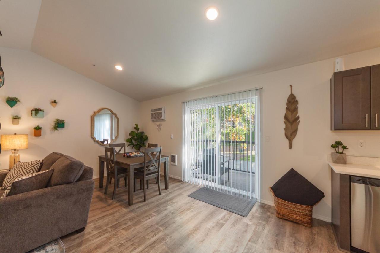 Modern And Stylish King Bed Wifi Free Parking Διαμέρισμα Spokane Valley Εξωτερικό φωτογραφία